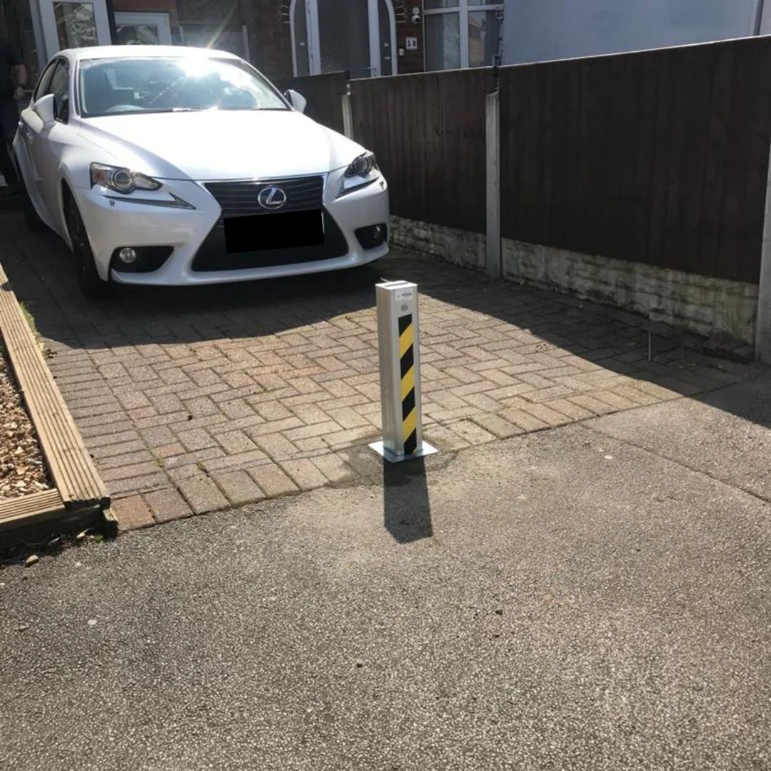 5 Ramco 100 Telescopic Driveway Security Bollard - Fully Installed - Image 13
