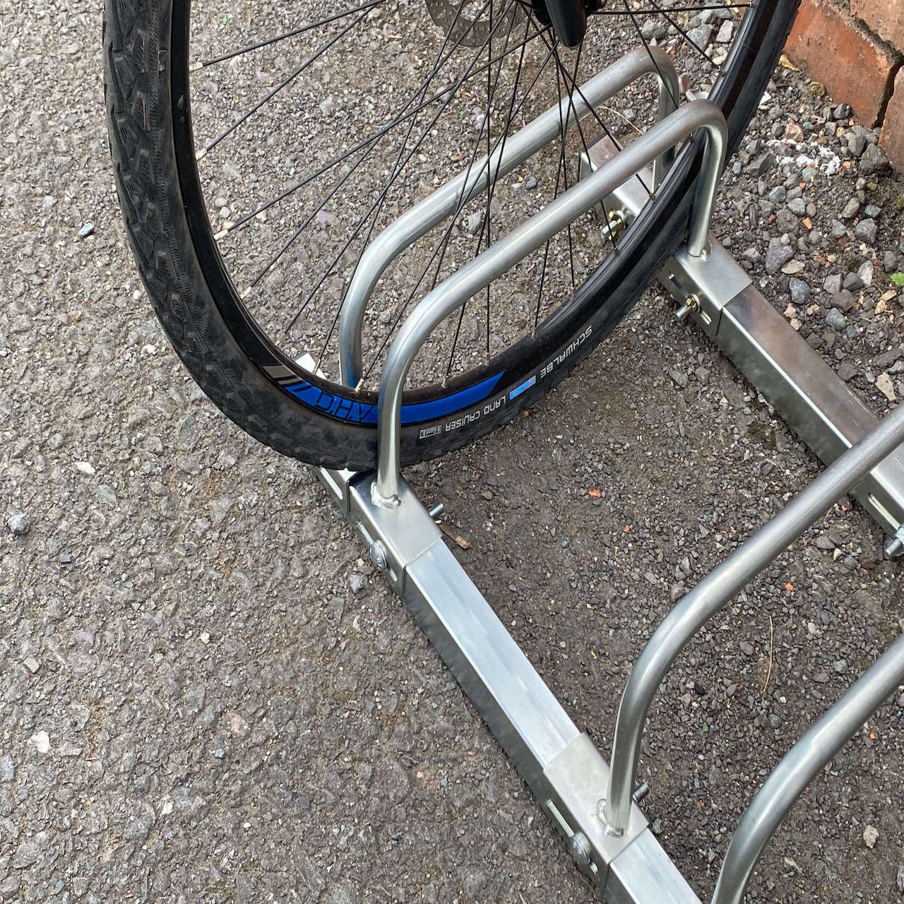 Adjustable Bike Rack - Image 7