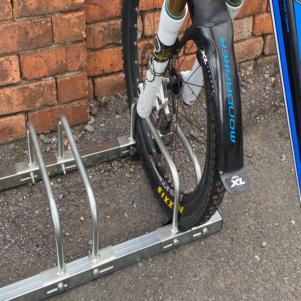 Adjustable Bike Rack - Image 8