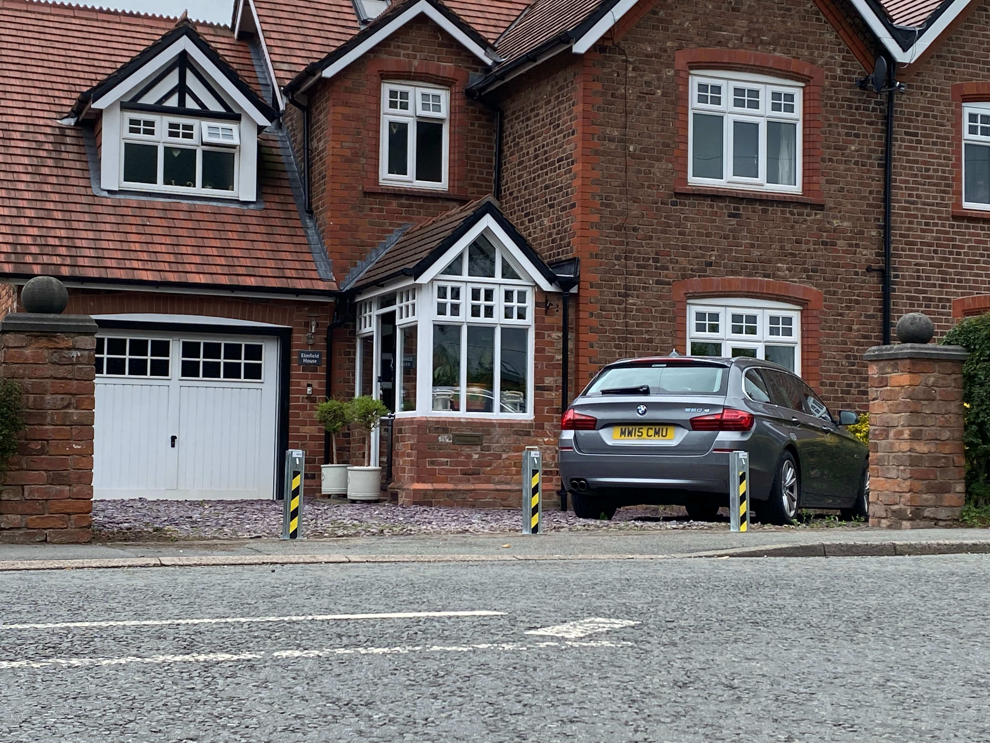4 Ramco 100 Telescopic Driveway Security Bollard - Fully Installed - Image 16