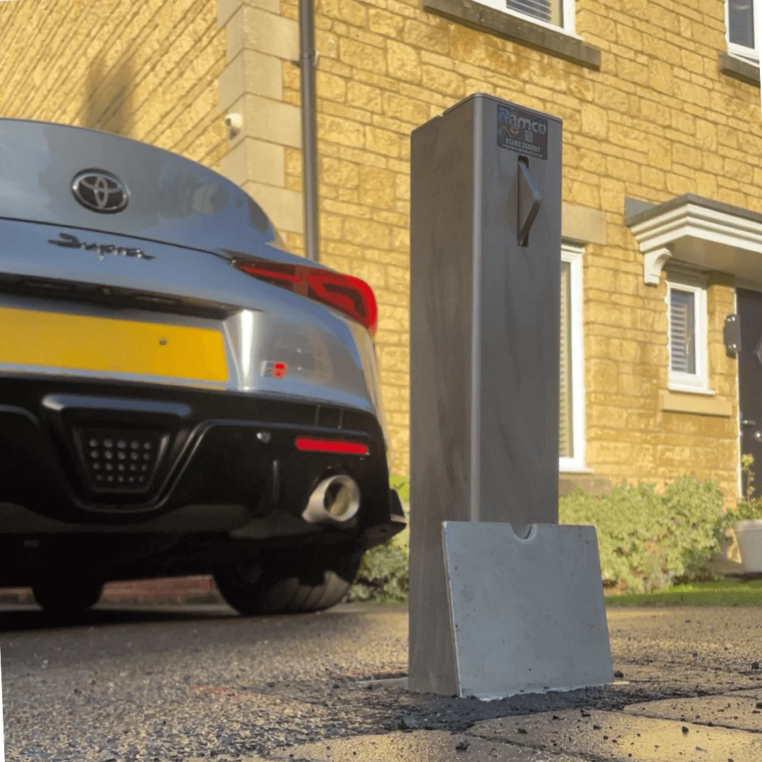 Ramco 100 Heavy-Duty Telescopic Driveway Security Bollard Installed - Image 21